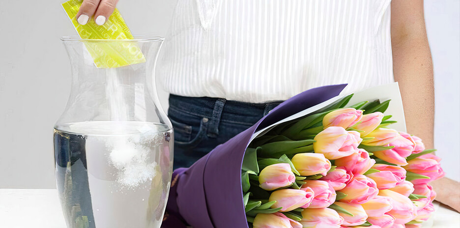 добавление сахара в воду с тюльпанами